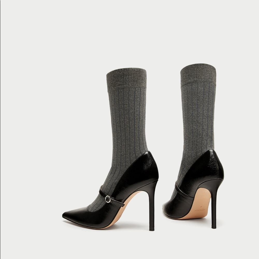 Sock Style High Heel Court Shoes, NWT - Picture 5 of 8